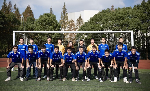 巴黎后卫扎巴尔尼：俄罗斯是恐怖主义国家